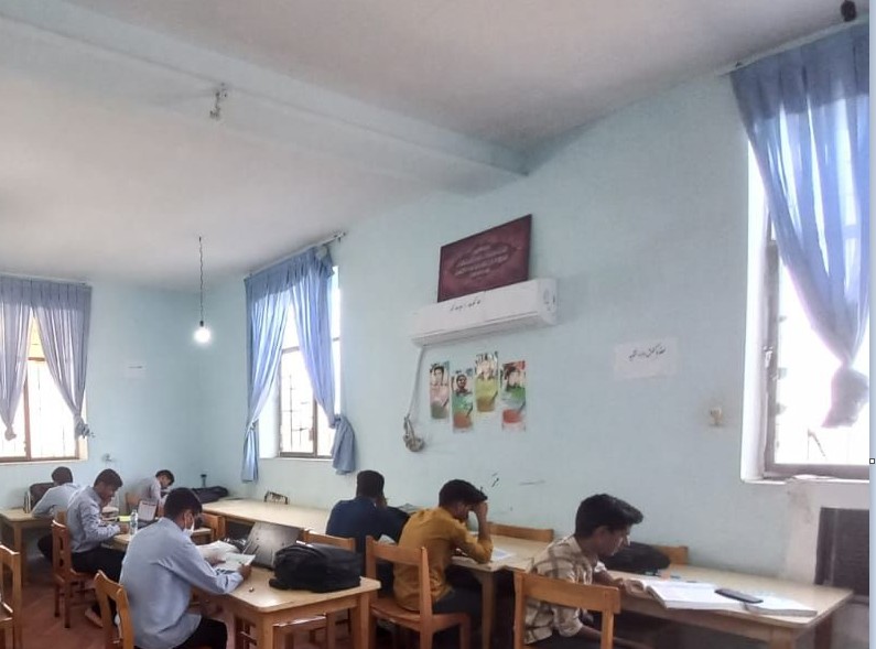 سالن مطالعه برادران